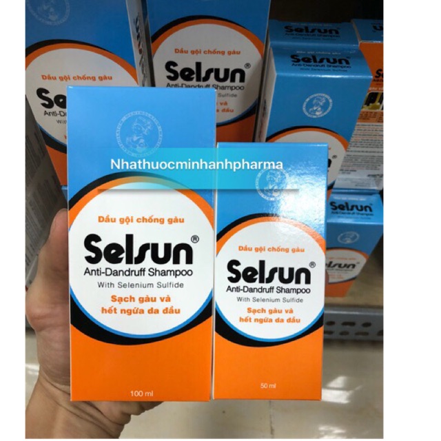 Dầu gội trị sạch gầu và hết ngứa da đầu SELSUN