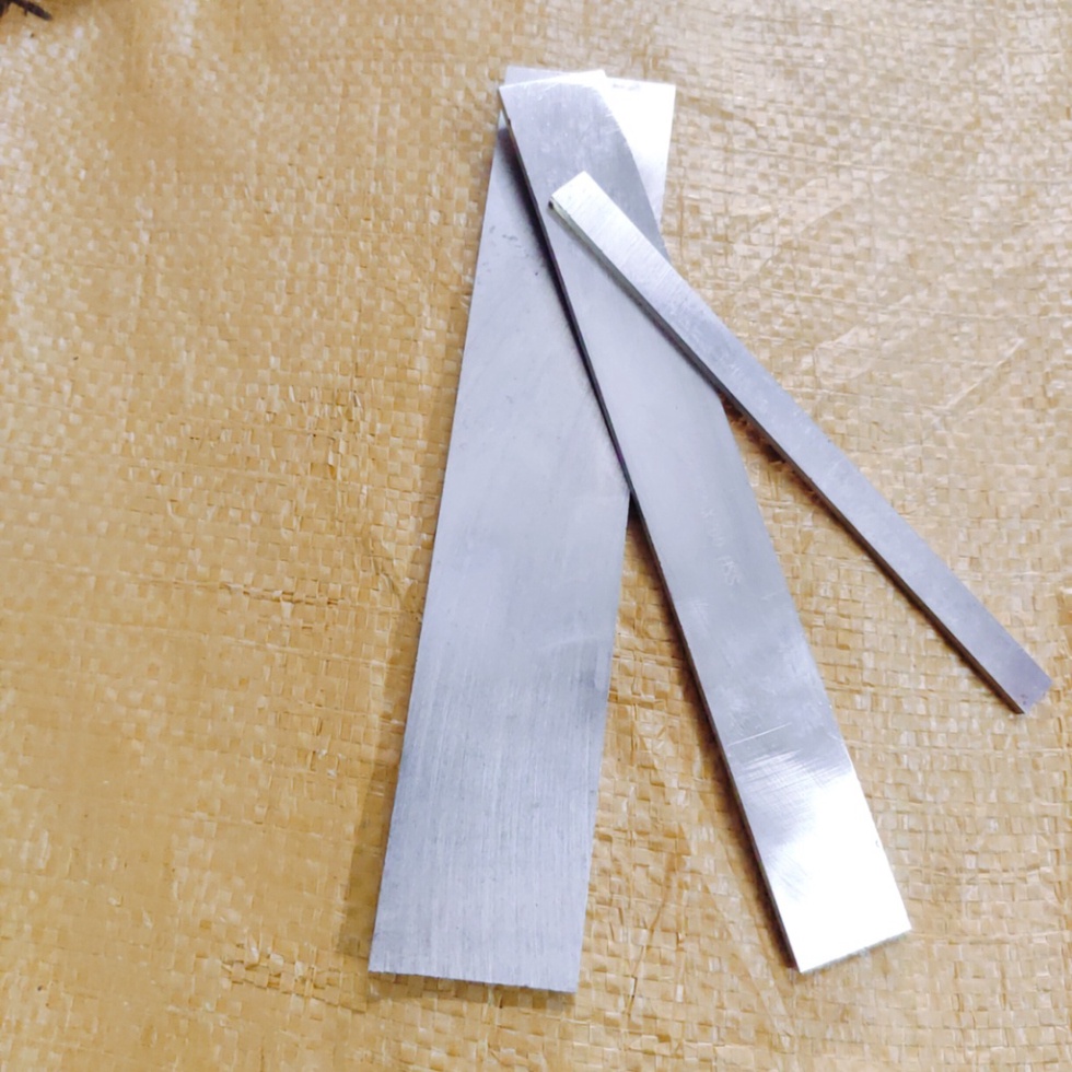 Dao thép gió THDQ 5x20x200mm, giá 1 cái