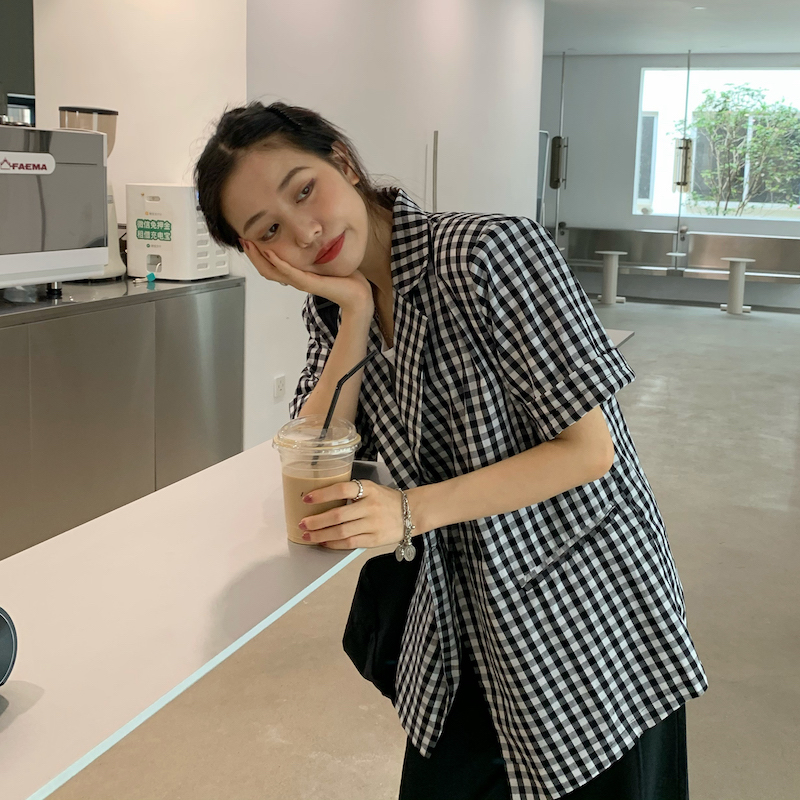 Đen Áo Khoác Blazer Dáng Ngắn Phối Hai Hàng Nút Thời Trang Thanh Lịch | BigBuy360 - bigbuy360.vn