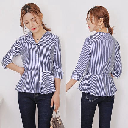 Áo Blouse nữ tay lửng xanh trắng sọc trắng xanh dương kiểu Hàn Quốc