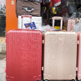 Vali Nhựa size 28