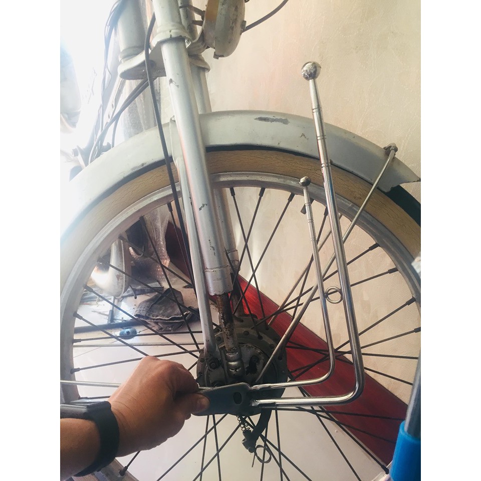 cột treo cờ phía trước cho xe 67+cub