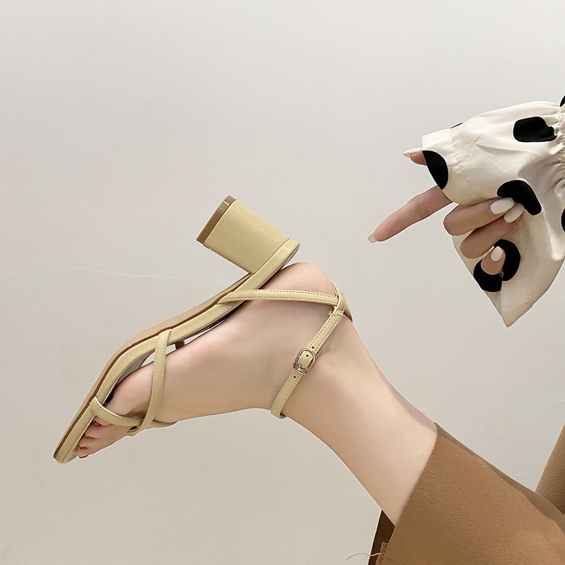 Giày sandal dây xỏ ngón cao gót cài quai công sở phong cách Hàn Quốc