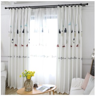 Rèm cửa in họa tiết đèn màu ấm áp