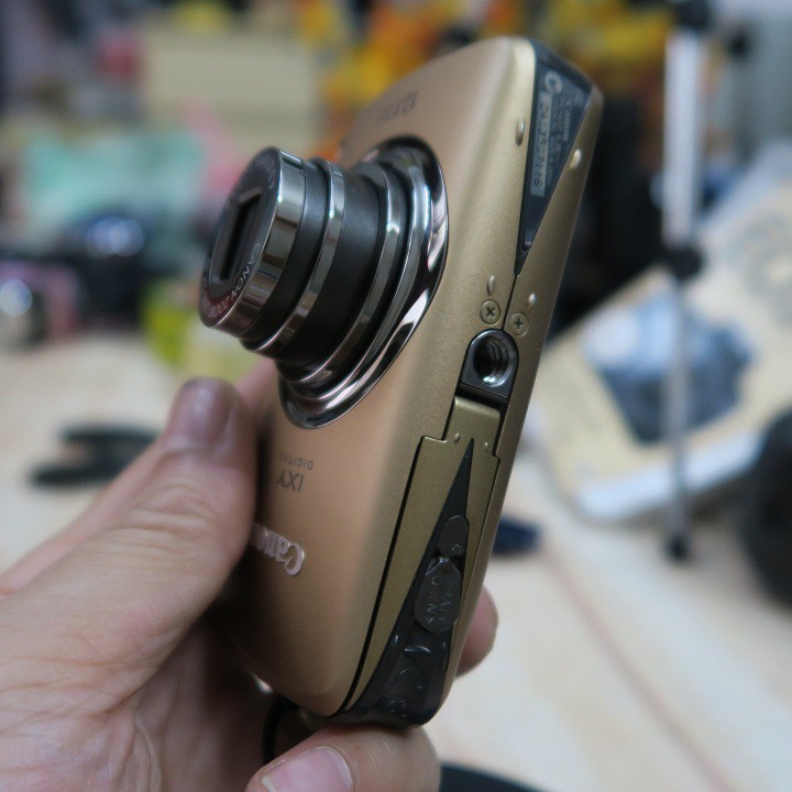 Máy ảnh Canon IXY 930 is 12.1 Mpx quay chụp tốt | WebRaoVat - webraovat.net.vn