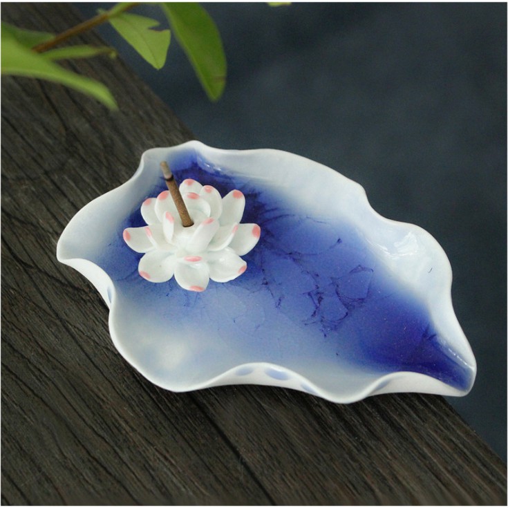 Đĩa đốt trầm cây và trầm nụ đắp sen nổi trang trí nghệ thuật Vintage