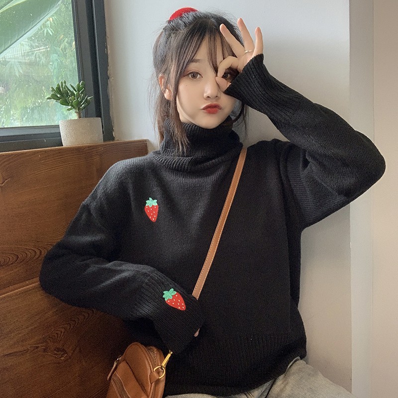 Áo len nữ tay dài cổ cao thêu hình dâu ulzzang