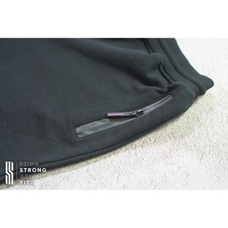 Quần short thun da cá thêu logo Strongfit