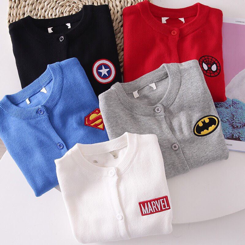 Áo khoác cadigan len thêu siêu nhân cho bé cực ngầu