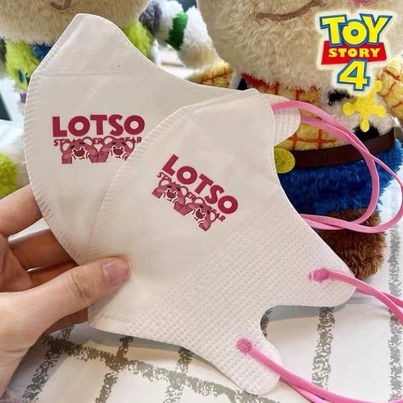 Khẩu trang cao cấp 3D hoạ tiết gấu Lotso đơn giản dễ thương