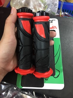 Bao tay Spider (có gù)