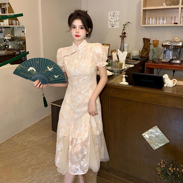 Đầm Sườn Xám Xẻ Tà Dáng Ôm Phong Cách Trung Hoa Sang Trọng