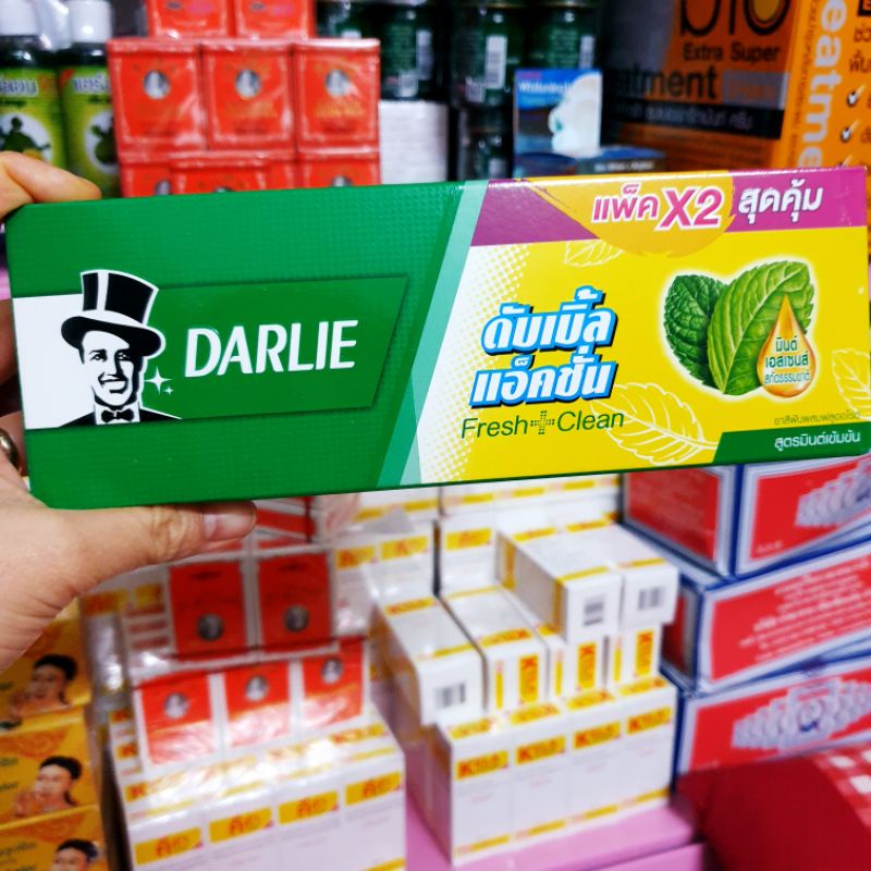 Hộp 2 tuyp kem đánh răng ông Tây Darlie Thái Lan( 150g×2)