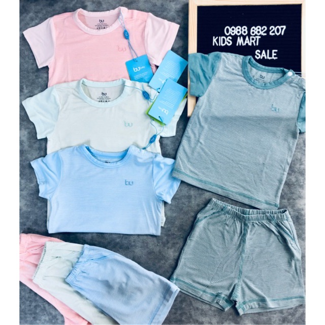 Bu - cộc cài vai kẻ tay trơn