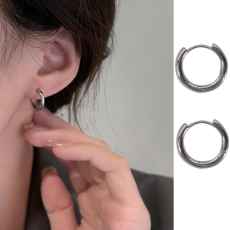 Set 2 Khuyên Tai Tròn Nhỏ Bằng Thép Titan Không Gỉ Thời Thượng