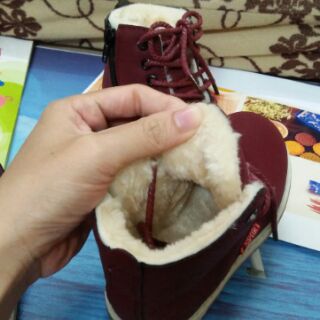 Boot lót lông cho bé trai và bé gái