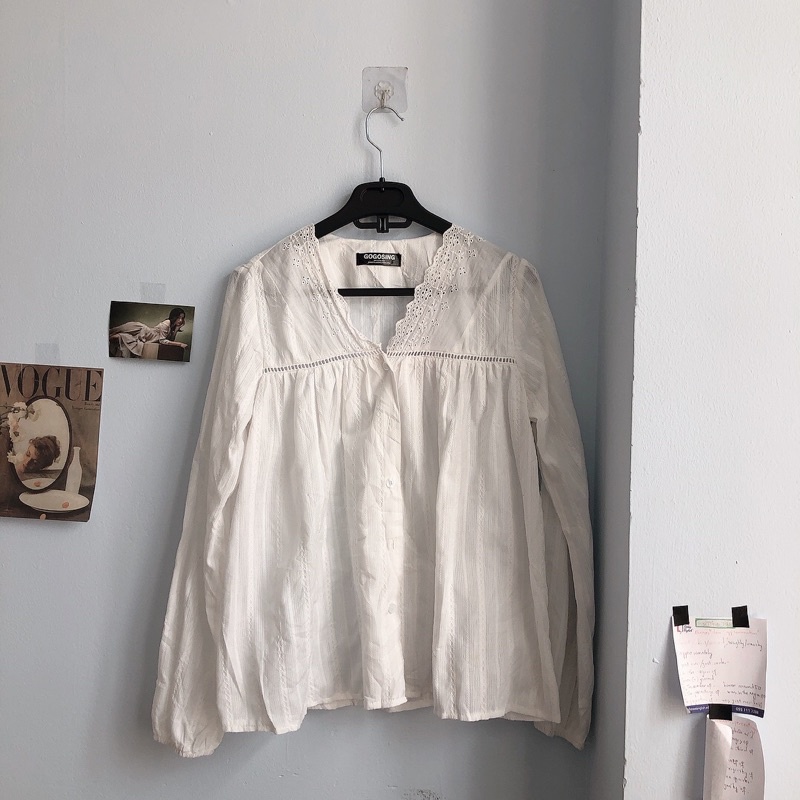 Áo babydoll trắng hoạ tiết seconhand
