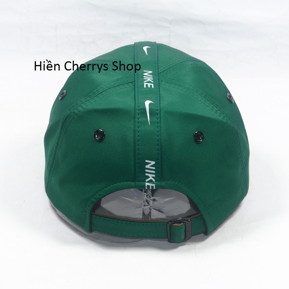 Nón kết dù Nam sang chảnh - Chất liệu vải dù cao cấp tạo nên chiếc nón sang trọng và sành điệu