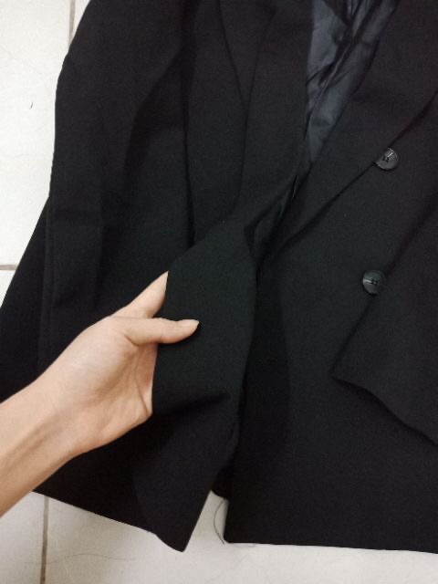 (Sẵn)(SALE 1 Ngày)Áo Blazer đen trơn hàng đẹp ( kèm ảnh thật