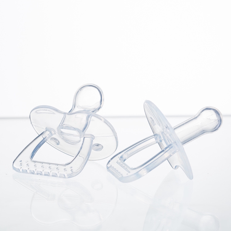 Ti giả bằng silicon cho em bé