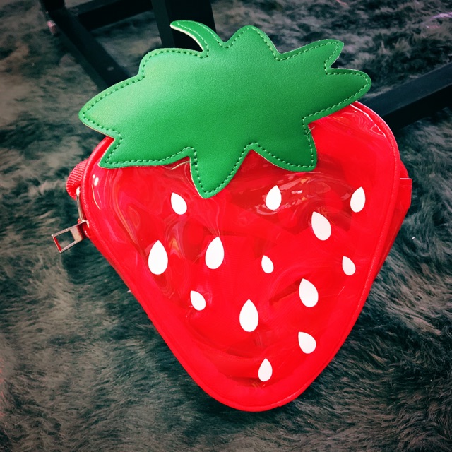 Túi trái dâu Hàn Quốc