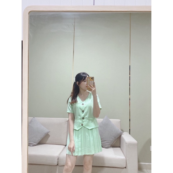 Set chân váy xếp kèm áo cổ V Ulzzang