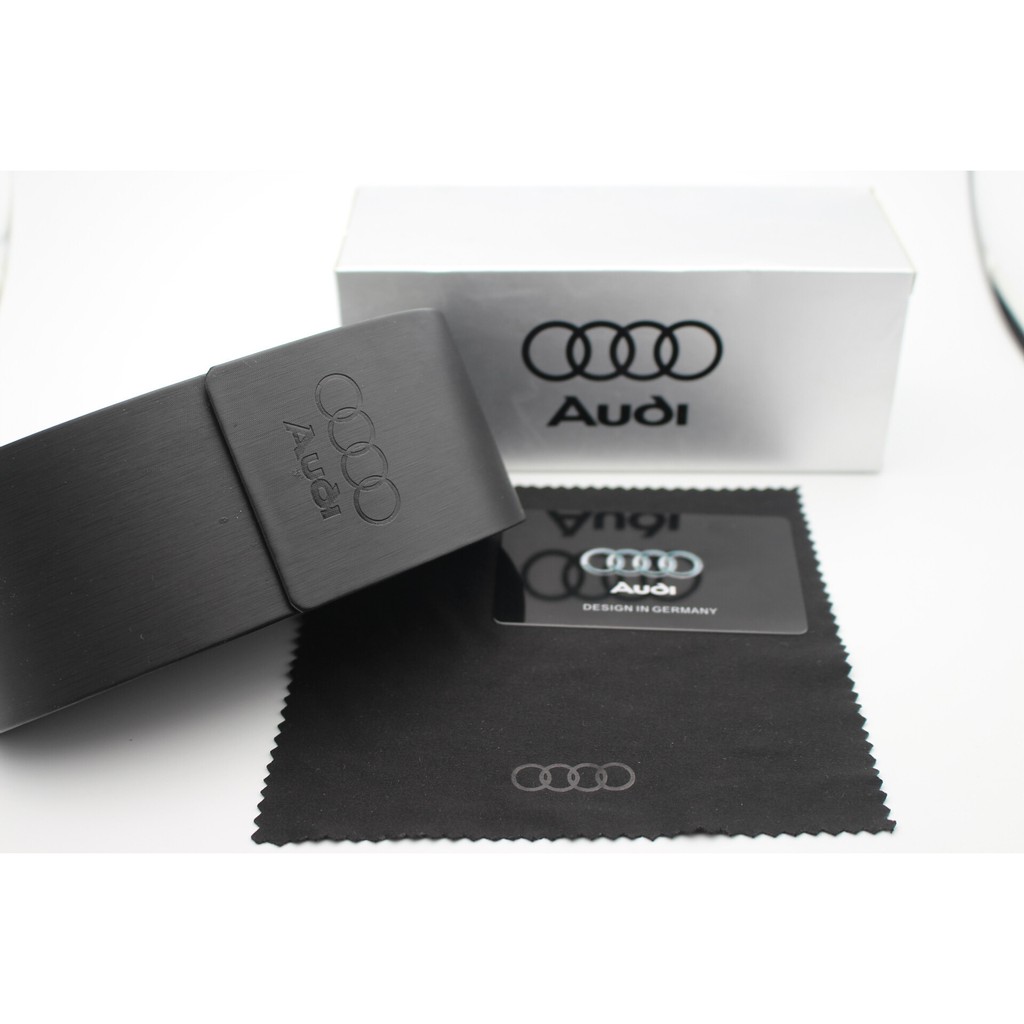 Mắt kính nam vuông gọng đỏ