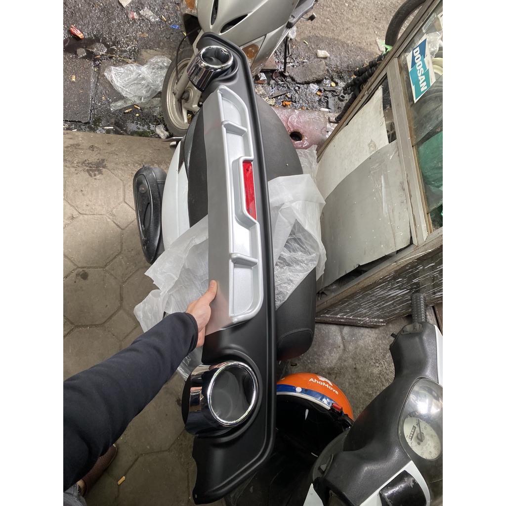 Lip chia pô xe TOYOTA VIOS 2014- 2023 , NHỰA  ABS mạ crom, độ bền cao, dễ dàng lắp đặt