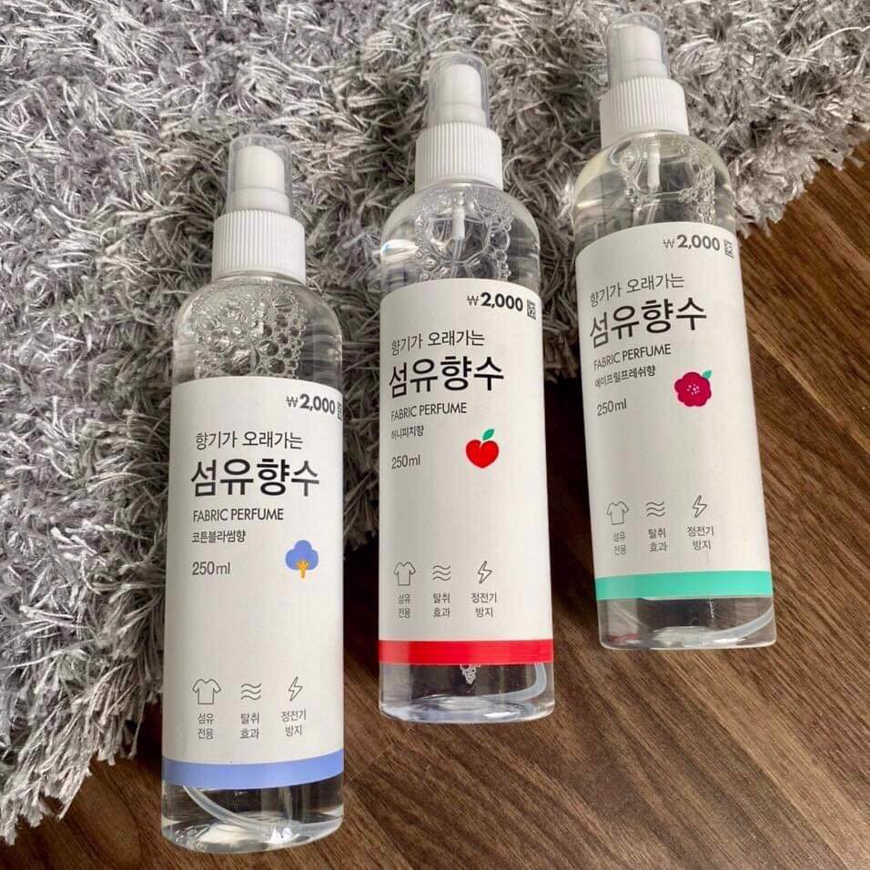Xịt thơm quần áo Fabric Ferfume Hàn Quốc 250ml