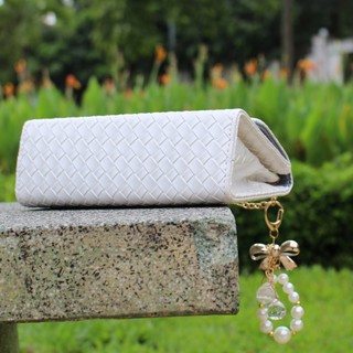 T06 Túi Đeo Chéo Size 20 - Màu Trắng