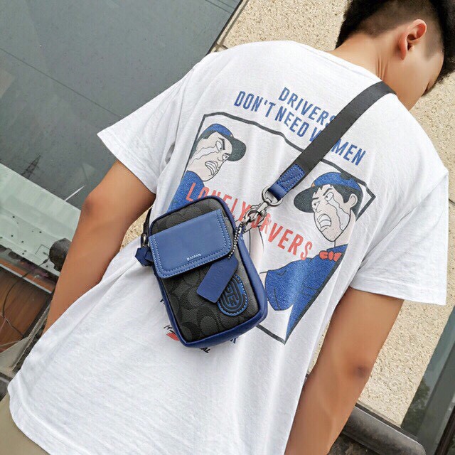 Đeo điện thoại Co ach mới