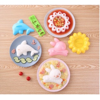 Set 3 khuôn tạo hình đồ ăn cho bé