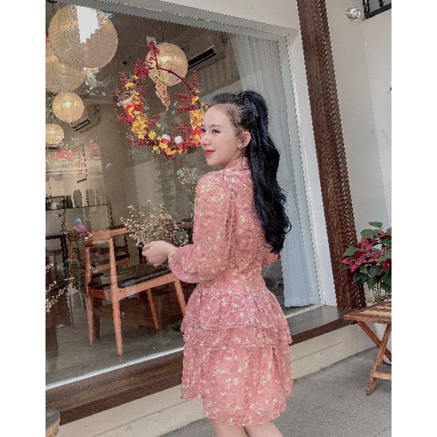 Đầm voan hoa cổ trụ tay dài 3 tầng