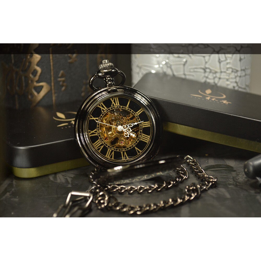 Đồng Hồ Quả Quýt Chạm Khắc Hình Bộ Xương Bàn Tay Phong Cách retro