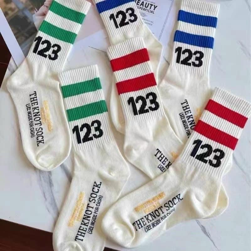 TẤT CAo cổ nam nữ xịn xò luôn ạ 20k 1 đôi