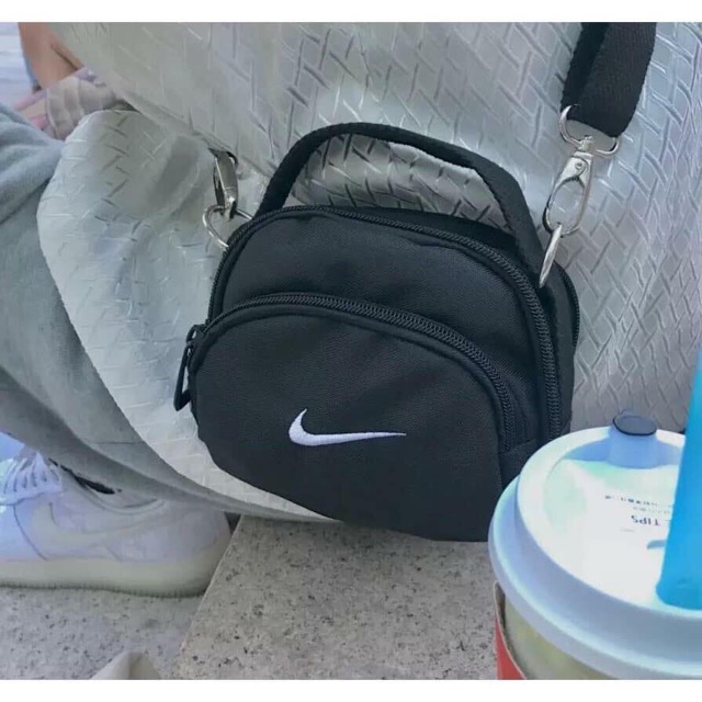 TÚI ĐEO CHÉO NIKE MINI SWOOSH SHOULDER BAG 90-119