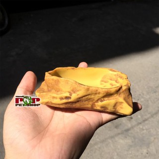 Bát ăn cho bò sát