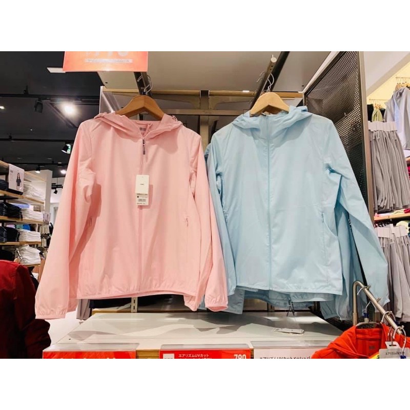 Áo gió Uniqlo chống tia UV có thể làm áo chống nắng | BigBuy360 - bigbuy360.vn