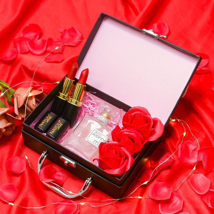 Quà tặng valentine/sinh nhật cho bạn gái