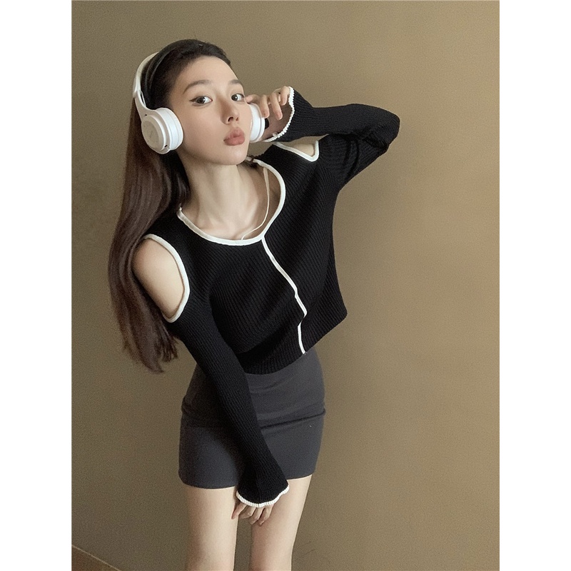 QADCOL  Áo Len Lửng Tay Dài Cổ Chữ V Hở Vai Thời Trang Dành Cho Nữ