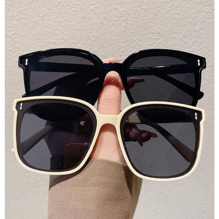 Kính Mát Màu Đen Chống Tia UV Chất Lượng Cao Thời Trang Unisex 2022