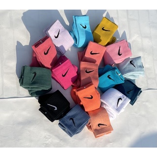 Set 3 đôi tất thể thao/ đá bóng nam/ nữ Ni.ke cao cổ- hàng tự chụp