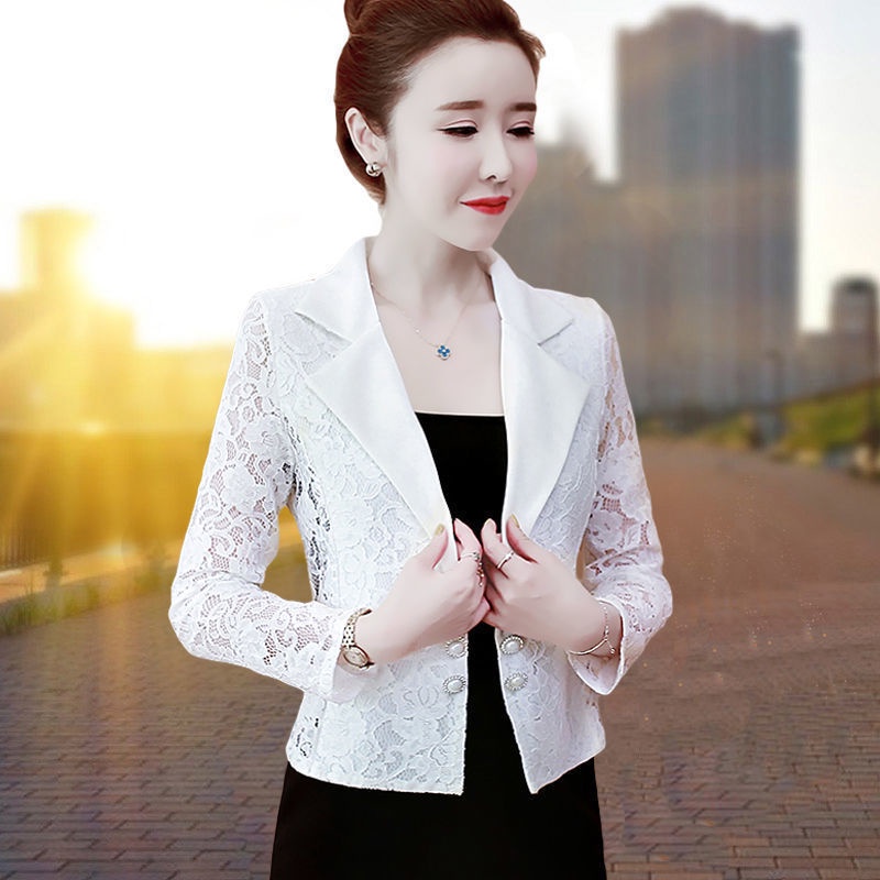 Áo Khoác Cardigan Ren Ngắn Phong Cách Mới Với Váy Hai Dây Mặc Ngoài