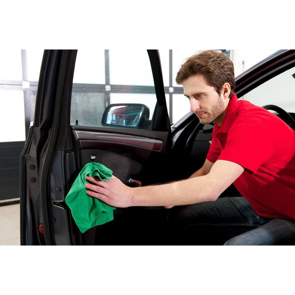 Bộ Dung dịch vệ sinh nội thất xe Sonax 321200 (500ml) và Kem dưỡng ghế da Sonax 291141 (250ml)- tặng khăn