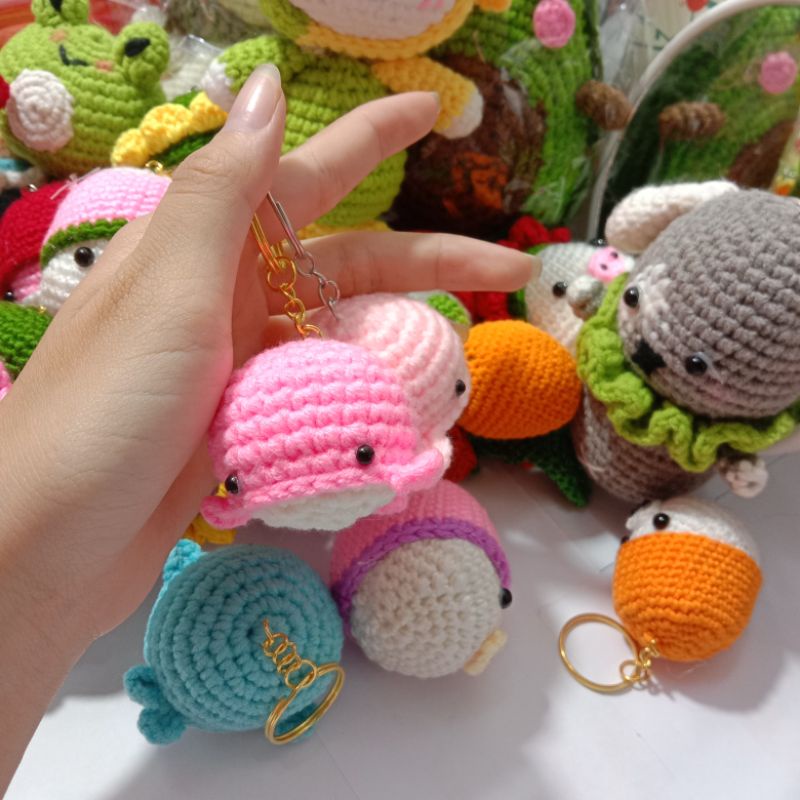 Móc khoá cá heo len handmade