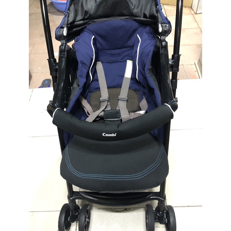 Xe đẩy 2 Chiều Combi Mechacal First