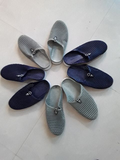 Sục nhựa nam - nữ ( nữ size từ 35 - 39. Nam size từ  40 - 44 ) | BigBuy360 - bigbuy360.vn