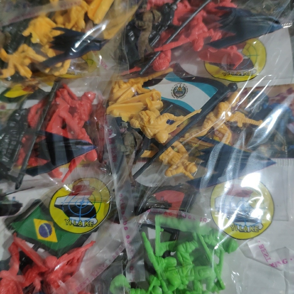 Mô Hình Lính Quân Đội Gulf Wars 80 Post-Nostalgic Làm Quà Tặng Cho Học Sinh Tiểu Học