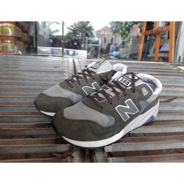 Giày new balance crt300 real 2hand