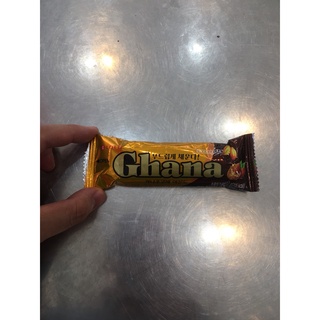 Chocolate ghana vị hạnh nhân ca cao lotte 43g
